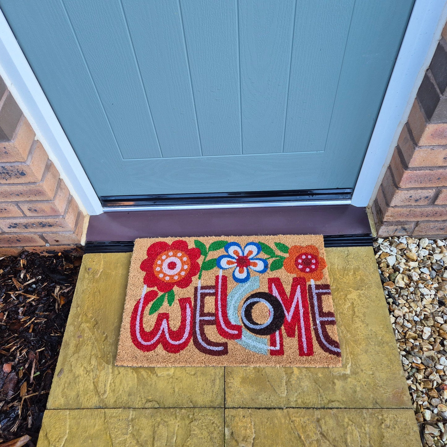'Welcome' Flower Print Coir Fibre Doormat with Rubber Backing (60cm x 40cm)