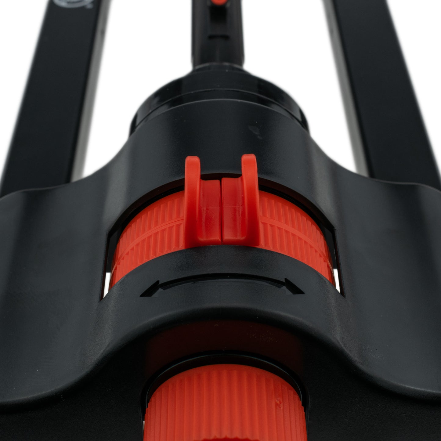 Oscillating Bar Sprinkler (Black/Orange)