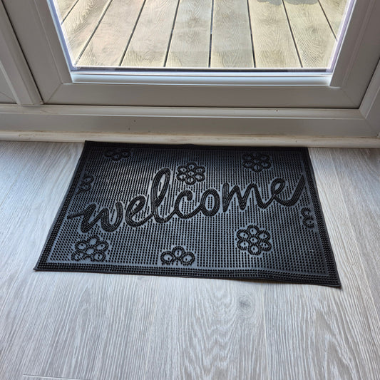 'Welcome' Small Flower Design Rubber Door Mat (60cm x 40cm)