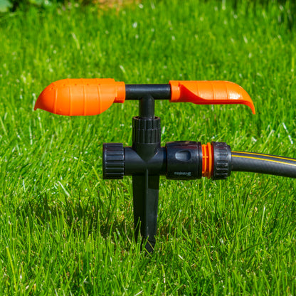 Bradas 2-Arm Rotating Spike Sprinkler – Orange