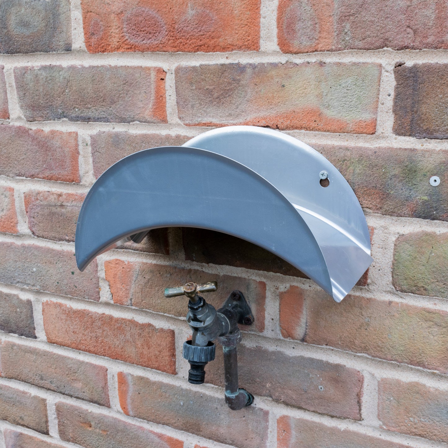 Metal Hose Hanger Storage