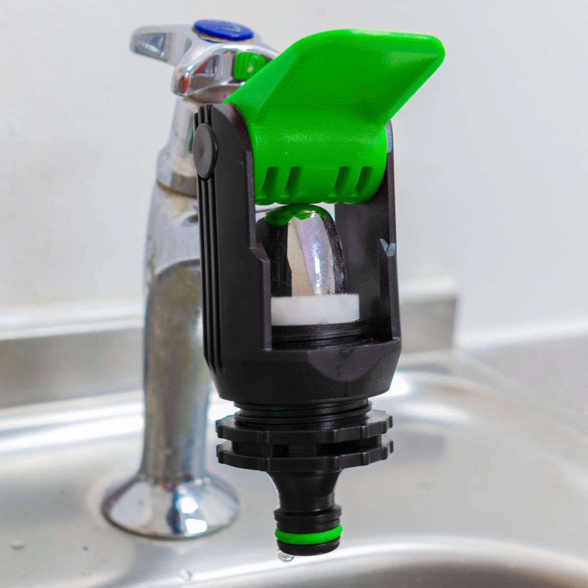 Kitchen Tap to Hose Adapter – Green Lever Clamp
