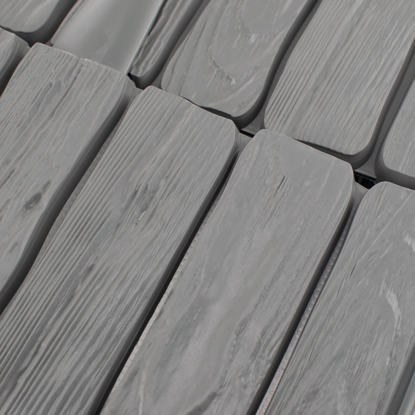 Lawn Edging, 2.32 Metres Plastic Palisade Wood Effect (Grey)