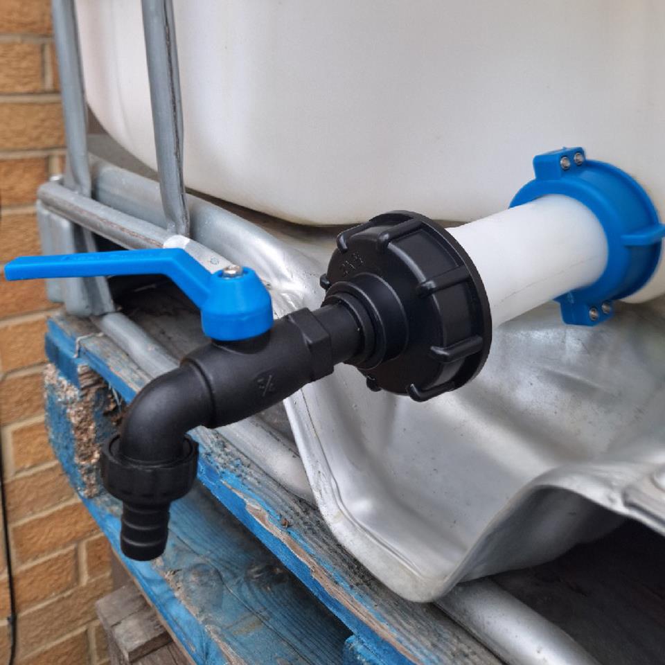 White S60X6 swivel extension with blue nut, black IBC cap and nylon barbed tap.