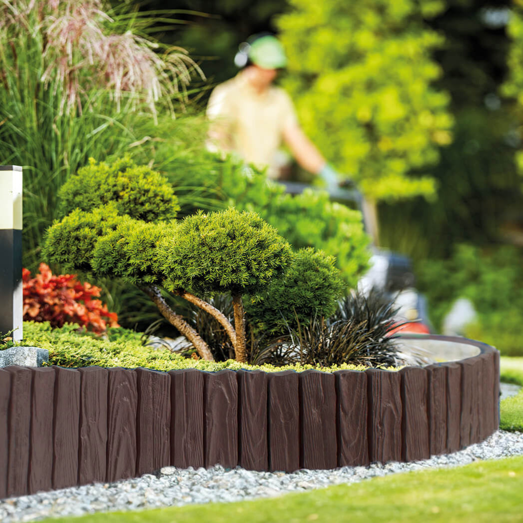 Lawn Edging, 2.32 Metres Plastic Palisade Wood Effect (Brown)