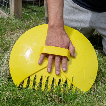 Leaf Grab Garden Cleaning Scoops (Yellow)