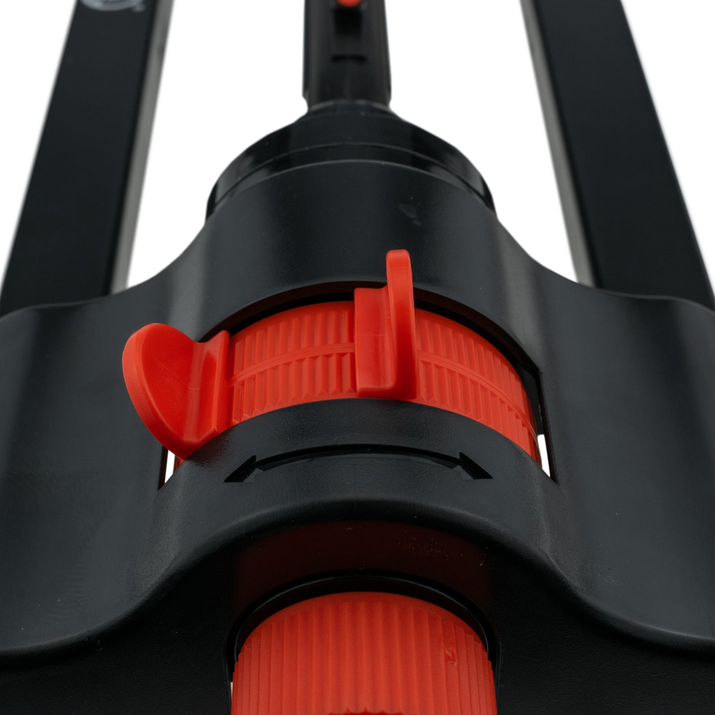 Oscillating Bar Sprinkler (Black/Orange)