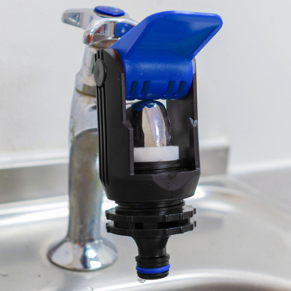 Kitchen Tap to Hose Adapter – Blue Lever Clamp