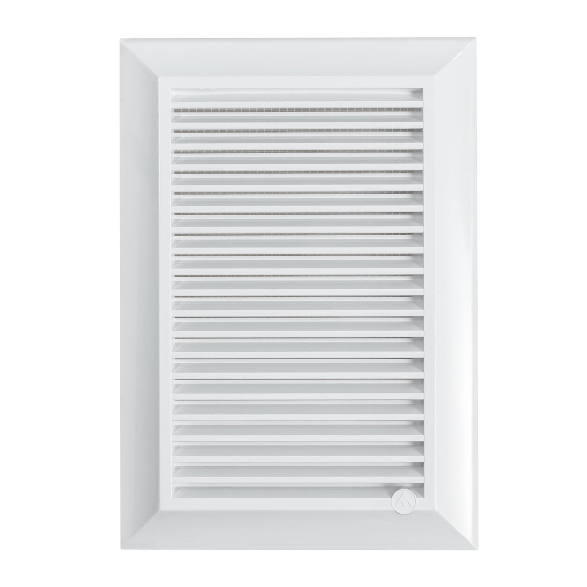White Dospel Duo Smart 140×210 ventilation grille with louvred front and fly mesh.