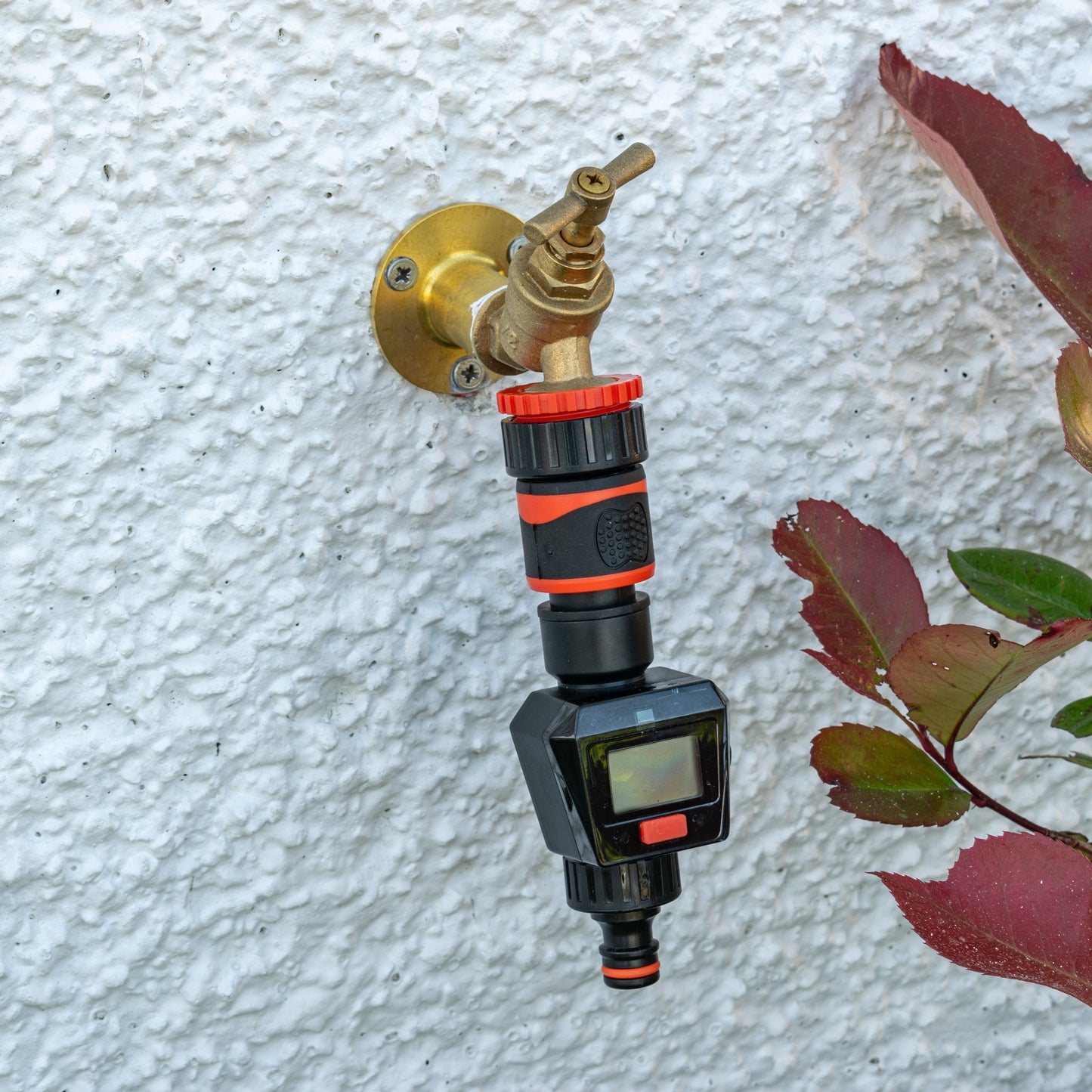 Water Flow Meter with Quick Connect Outlet (Black/Orange)