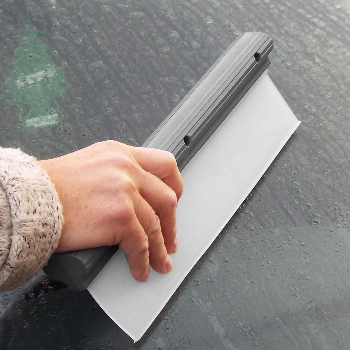 Handheld Silicone Windscreen Water Wiper – Grey