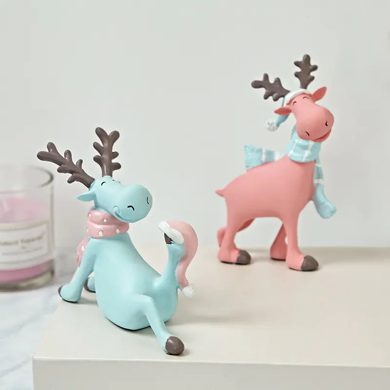 Nordic Elk Decorative Resin Figurine – Pastel Home Ornament